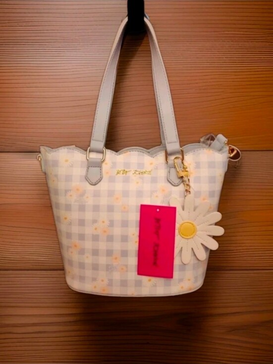 Betsey Johnson Handbags - Betsey Johnson Plaid Daisy Flower Pattern Satchel Crossbody Bag Purse Charm
